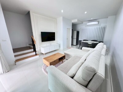 บ้านกลางเมือง พระราม 9 - กรุงเทพกรีฑา