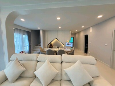 เซนโทร บางนา