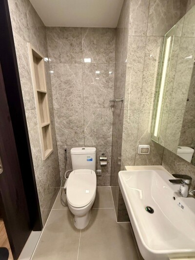 โนเบิล อราวน์ อารีย์ / Noble Around Ari-11