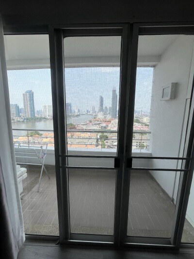 ริเวอร์ เฮเว่น (เจริญกรุง 76/1) / พื้นที่ประมาณ 63 ตรม รวมระเบียง