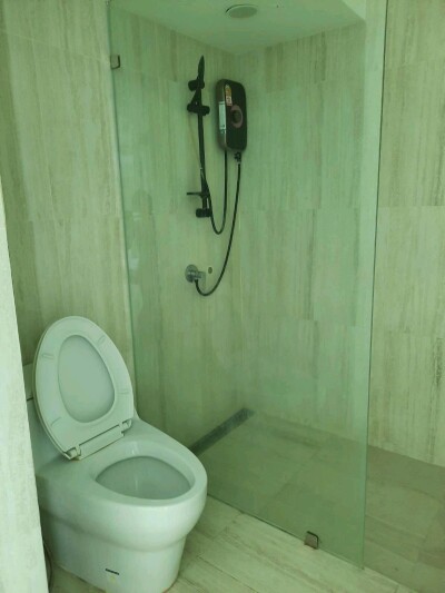 เดอะ วอเตอร์ฟอร์ด รอยัล สูท เสนานิคม / The Waterford Royal Suit Senanikom