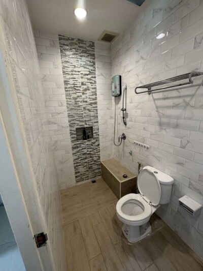 รสา สแปนิช คอร์ทยาร์ด