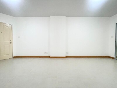 ซิตี้ รีสอร์ท รัชดา - ห้วยขวาง / 62 ตรม .-4