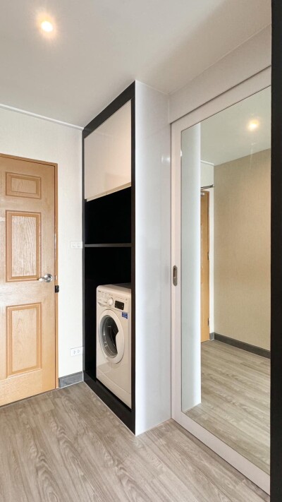 อัปเดตล่าสุด 5/3/68 : มาสเตอร์ วิว เอ็กเซ็กคิวทีฟ เพลส /  61ตรม.  ชั้น 21 ห้อง 1006/205-7