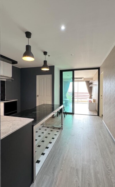 อัปเดตล่าสุด 5/3/68 : มาสเตอร์ วิว เอ็กเซ็กคิวทีฟ เพลส /  61ตรม.  ชั้น 21 ห้อง 1006/205-6