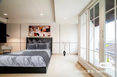 พูลวิลล่าสไตล์โมเดิร์นลักชูรี่ รัชดาห้วยขวางพร้อมอยู่  6 นอน 6 น้ำ-6