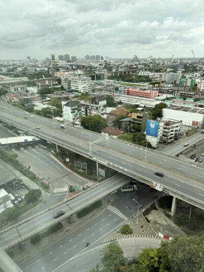 อัปเดตล่าสุด 26/3/68 : เดอะลีฟ พัฒนาการ / 30.42 ตร.ม ชั้น 21-8