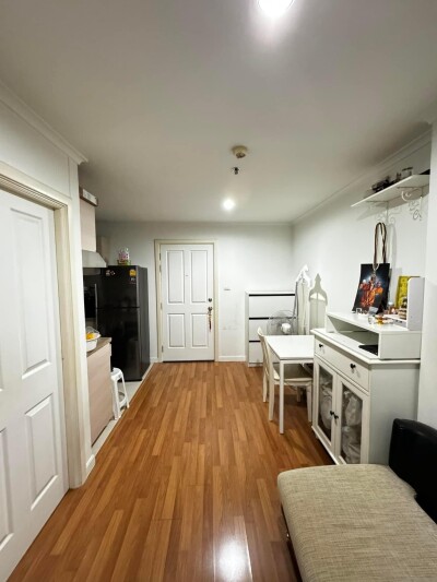 อัปเดตล่าสุด 22/8/67 : ลุมพินี พาร์ค ริเวอร์ไซด์ - พระราม 3 / ชั้น 7 ห้องขนาด 28.5 ตรม.-2