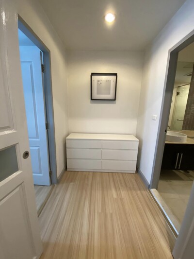 เดอะ นิช สุขุมวิท 49 / 43 ตารางเมตร  📍ชั้น 7-8