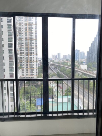 อัปเดตล่าสุด 29/9/2567 : ไอดีโอ สาทร - ท่าพระ / 31.25 ตารางเมตร ชั้น 10-10