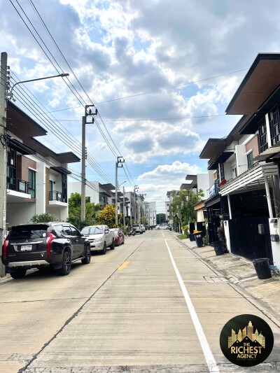 ไอฟีล บางนา / 196 ตรม.-2