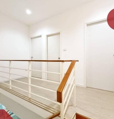 วิรัลพัชร เฉลิมพระเกียรติ 48 / 205 ตรม.-13