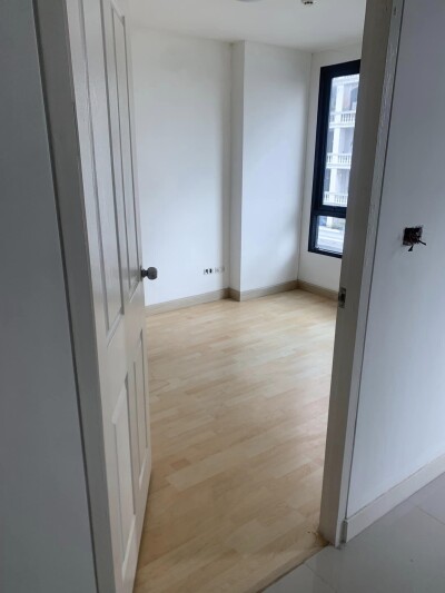 อัปเดตล่าสุด 15/9/67 :ลิปป์ ลาดพร้าว 20 / ขนาด  34.4 ตรม ชั้น 7-6