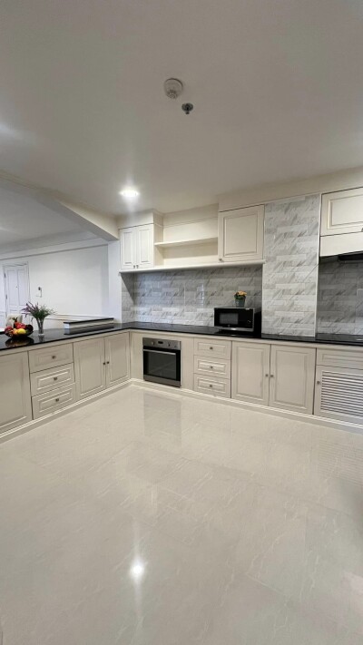 เอ็ม ทาวเวอร์  / 230 ตรม. ชั้น 6 อาคาร A-7