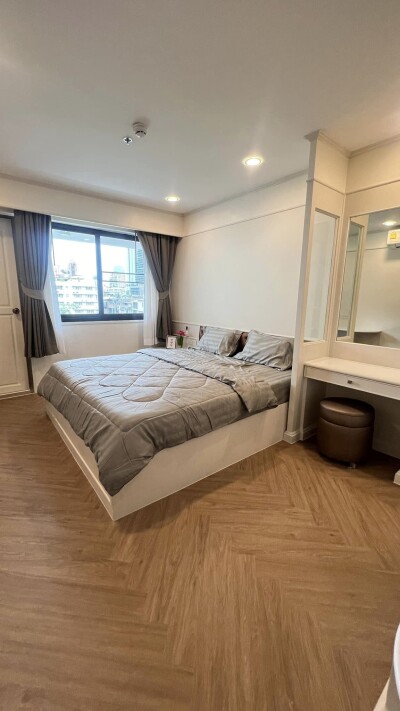 เอ็ม ทาวเวอร์  / 230 ตรม. ชั้น 6 อาคาร A-3