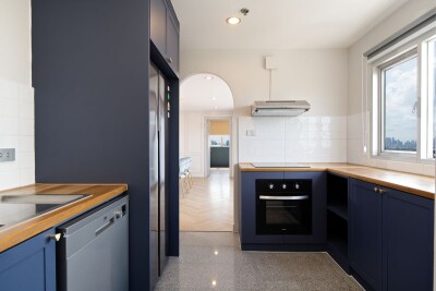 บางนา เรสซิเด้นส์ / *ขนาด 124.24 ตร.ม. *3 ห้องนอน *2 ห้องน้ำ