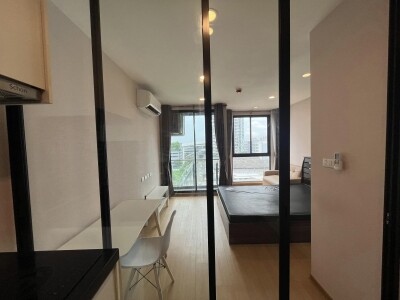 แบงค์คอก ฮอไรซอน ไลท์ แอท สถานีเพชรเกษม 48 / ขนาด 25 ตรม. ตึก C ชั้น 8-4