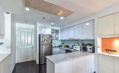 บ้าน สาทร – เจ้าพระยา /  110 ตร.ม.  อยู่ชั้น 11-4