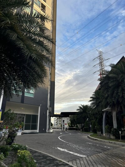 อัปเดตล่าสุด 04/12/67 :  อัสสกาญจน์ เพลส ศรีนครินทร์ / 29.24 ตรม. (สตูดิโอ) ชั้น 17-22