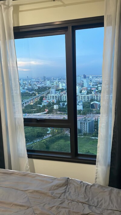 ริชพาร์ค แอท ทริปเปิ้ล สเตชั่น /  28.66 ตร.ม. ชั้น 37-8