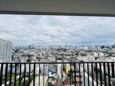 ดิ อิสสระ ลาดพร้าว / 52 ตร.ม. ชั้น 26-12