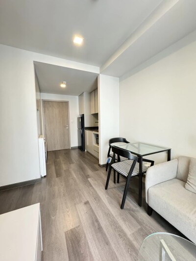 มาเอสโตร 14 สยาม - ราชเทวี / 32 ตรม. ชั้น 6-2