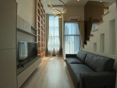 ไอดีโอ สาทร - วงเวียนใหญ่ / Ideo Sathorn - Wongwian Yai