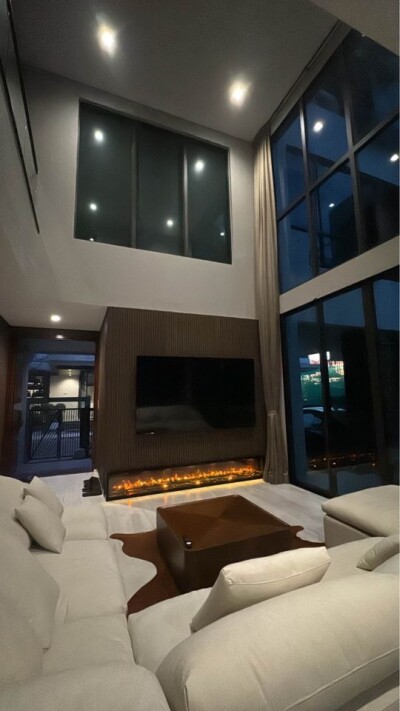 เดอะ เจนทริ คัลทิวาร์ พระราม 9 / 440 ตารางเมตร  *-7