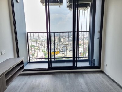 ดิ ออริจิ้น ลาดพร้าว /  35 ตารางเมตร ชั้น 18-6