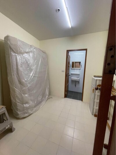 ร่วมสุข คอนโด /  ขนาด 320 ตรม.  ชั้น 9 *-28