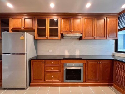 ร่วมสุข คอนโด /  ขนาด 320 ตรม.  ชั้น 9 *-6