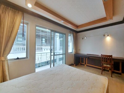 เรนทรี วิลล่า / 32 ตรม.  ชั้น 7-9