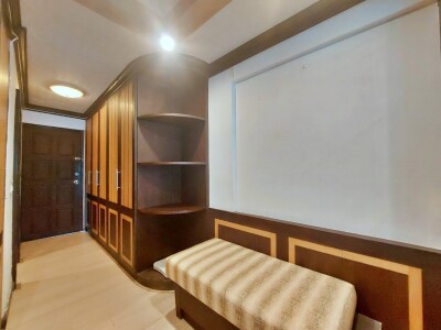 เรนทรี วิลล่า / 32 ตรม.  ชั้น 7-3