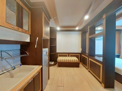 เรนทรี วิลล่า / 32 ตรม.  ชั้น 7-4