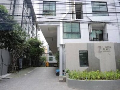 ซีนิธ เพลส สุขุมวิท 42 / 64 ตรม. ชั้น 4-22