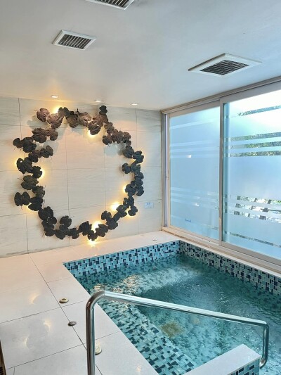 เซอร์เคิล คอนโดมิเนียม / 44.09 ตร.ม. ชั้น: 27-14