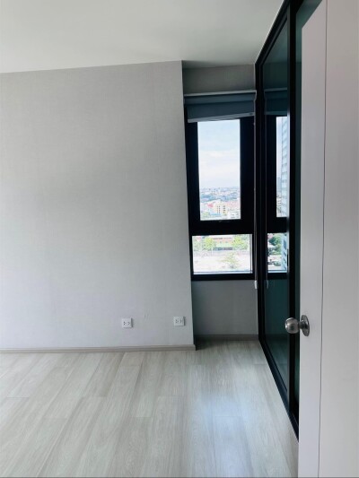 ไลฟ์ ปิ่นเกล้า / ขนาด 55.5 ตรม. ชั้น 15-11