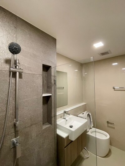 ควินทารา อาเท่ สุขุมวิท 52 /  ชั้น 5 ขนาด 35 ตรม.-21