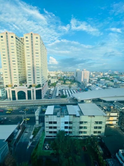 ไลฟ์ ปิ่นเกล้า / ขนาด 55.5 ตรม. ชั้น 15-15