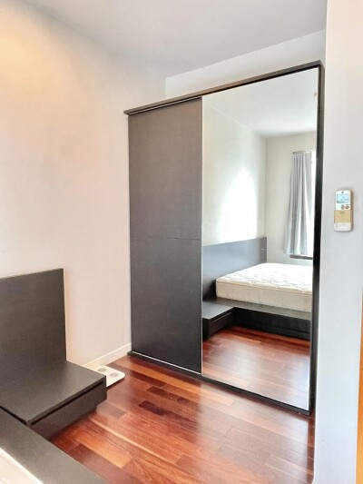 เซอร์เคิล คอนโดมิเนียม / 44.09 ตร.ม. ชั้น: 27-4