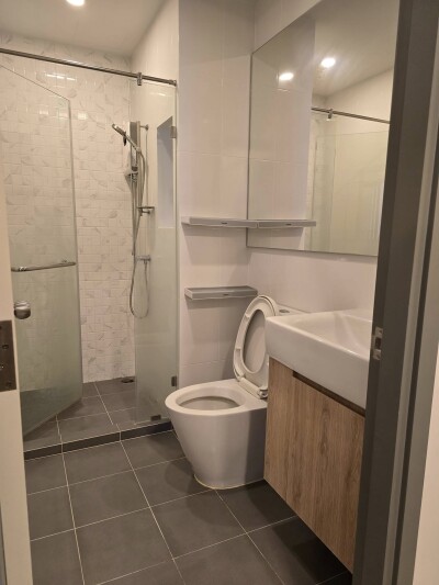 ชีวาทัย ปิ่นเกล้า / Chewathai Pinklao-6