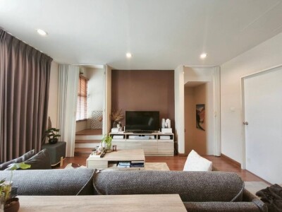 มายด์ ฮอฟฟ์ ร่มเกล้า - สุวรรณภูมิ /  172 ตรม.-12