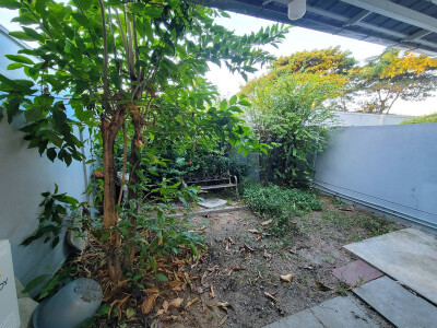 อินดี้ บางนา - รามคำแหง 2-17