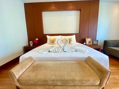 รอยัล เรสสิเดนซ์ พาร์ค / 220 ตรม.*-14