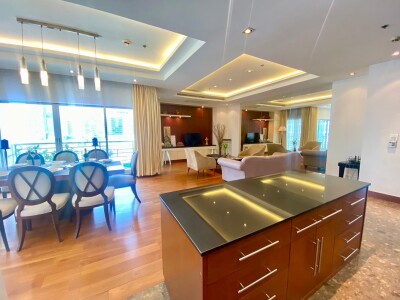 รอยัล เรสสิเดนซ์ พาร์ค / 220 ตรม.*-4