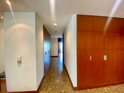 รอยัล เรสสิเดนซ์ พาร์ค / 220 ตรม.*-9