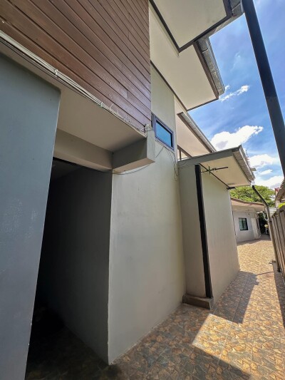 ขายที่ดินพร้อมห้องพักใกล้อนุสาวรีย์ ราคา 17.5 ล้าน-12