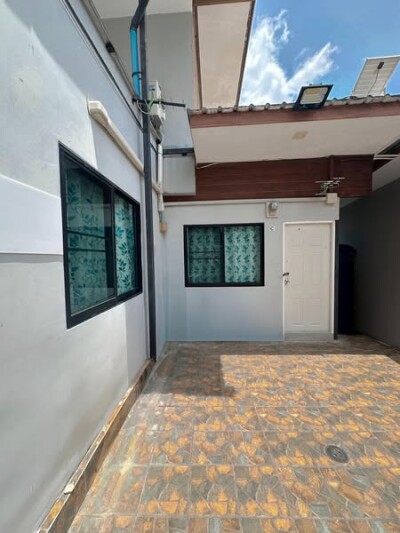 ขายที่ดินพร้อมห้องพักใกล้อนุสาวรีย์ ราคา 17.5 ล้าน-1