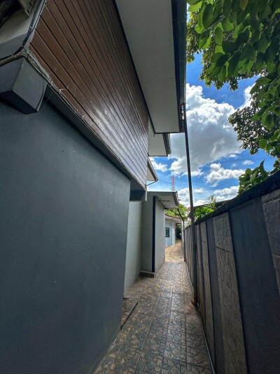 ขายที่ดินพร้อมห้องพักใกล้อนุสาวรีย์ ราคา 17.5 ล้าน-17