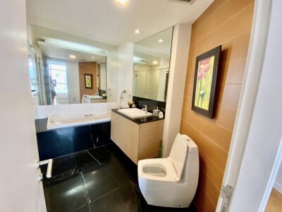 อัปเดตล่าสุด 25/3/68 : เออร์บาน่า สาทร / 139.40 ตรม. ชั้น 21-16